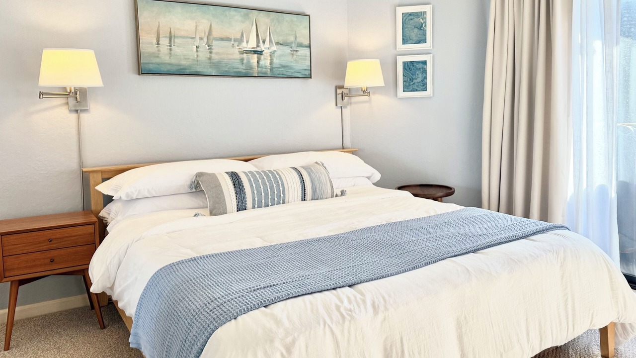 Photo of Bedroom in Pajaro Dunes