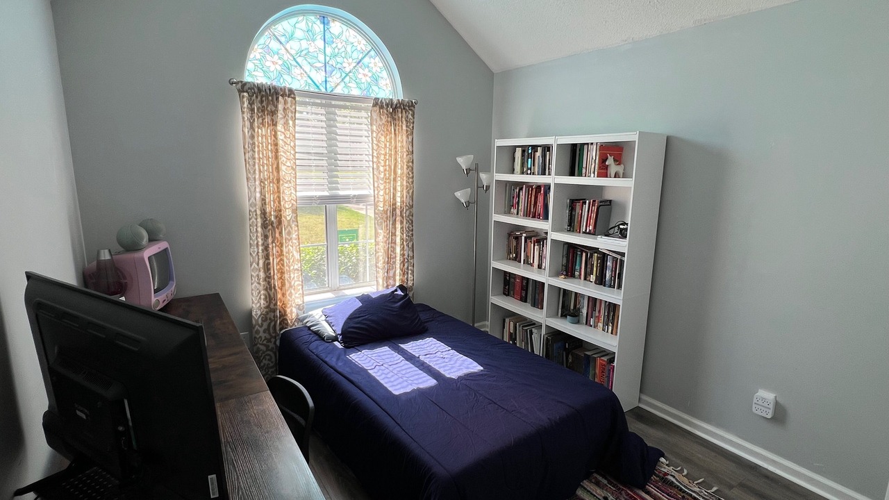 Photo of Bedroom in Martinez