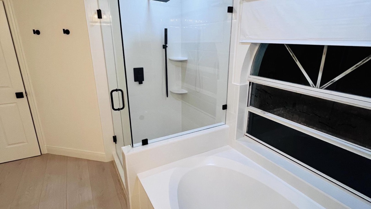 Photo of Bathroom in Lake Davenport Estates