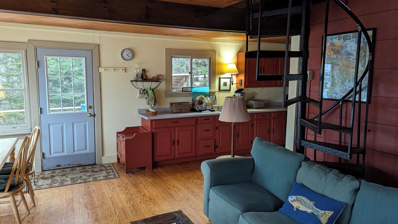 Photo of Livingroom in Roque Bluffs