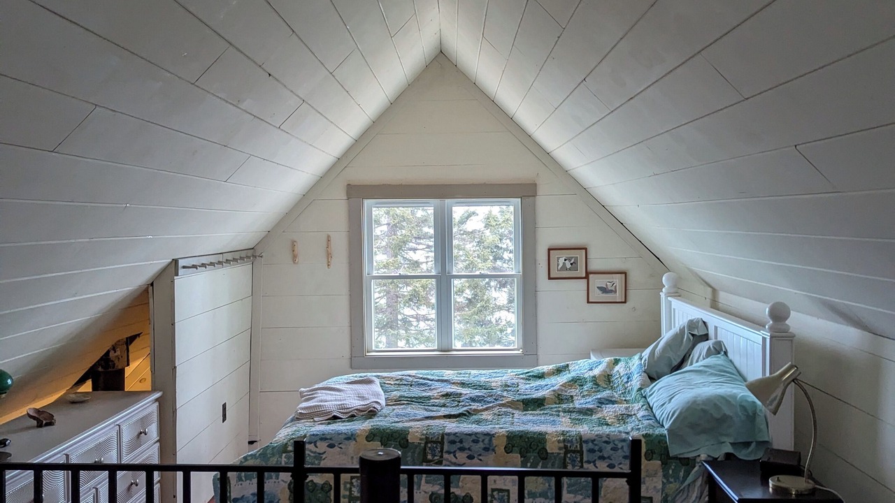 Photo of Bedroom in Roque Bluffs
