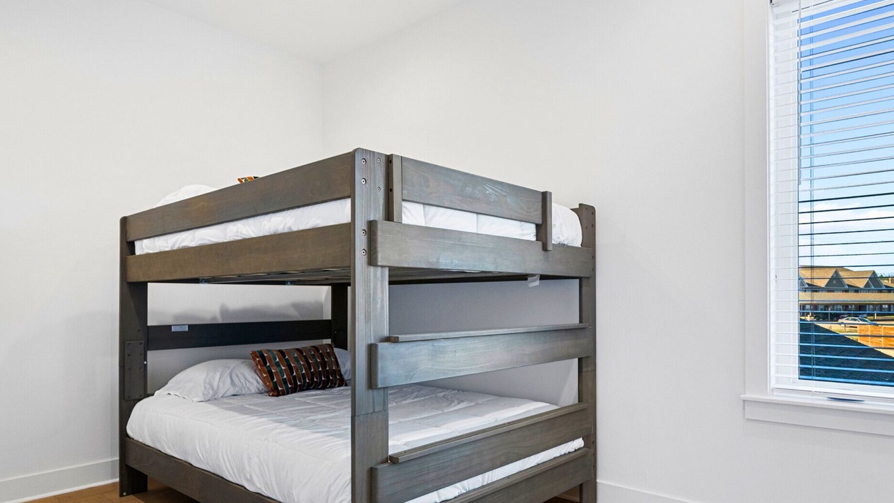 Photo of Bedroom in Piney