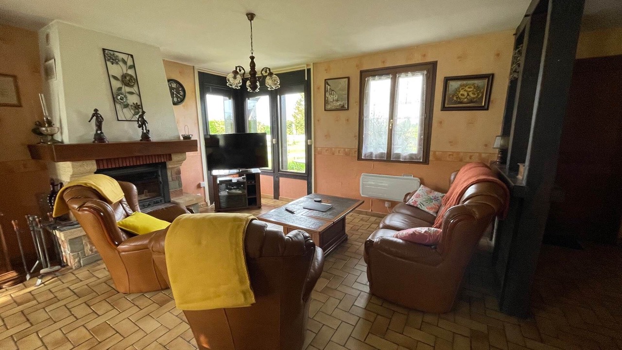 Photo of Others in Genouilly