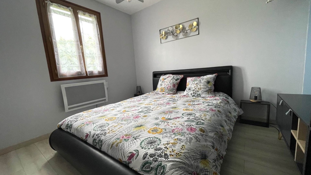 Photo of Others in Genouilly