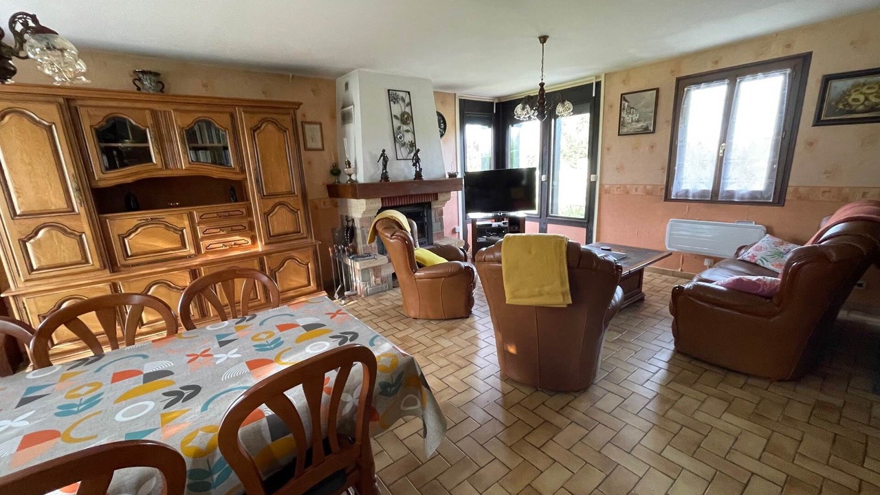 Photo of Others in Genouilly