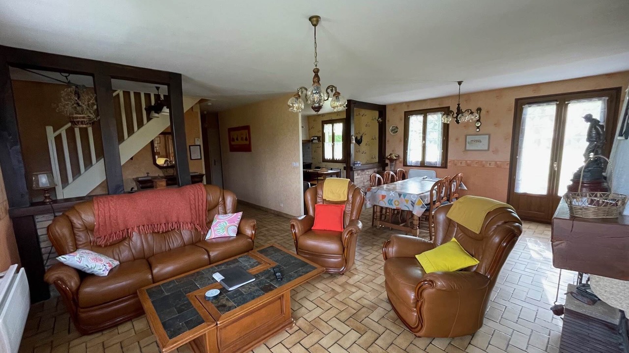 Photo of Others in Genouilly