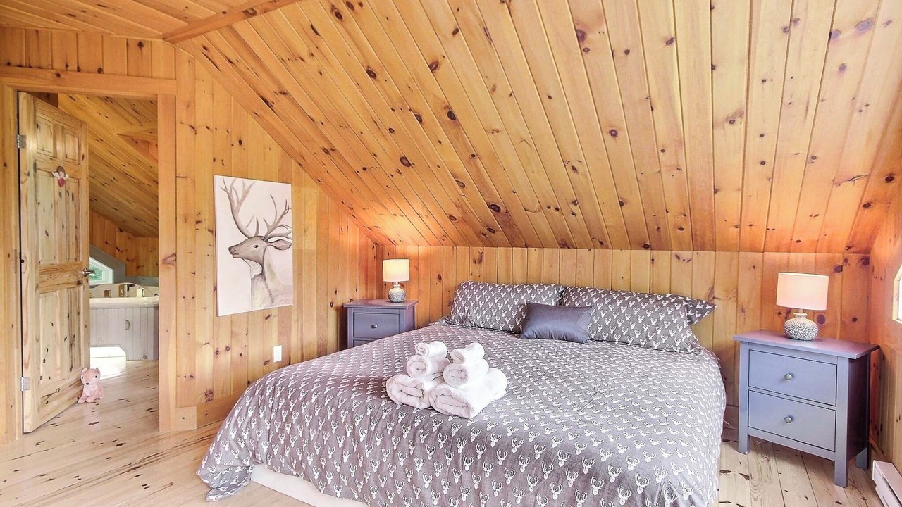 Photo of Bedroom in Saint-Alexis-des-Monts
