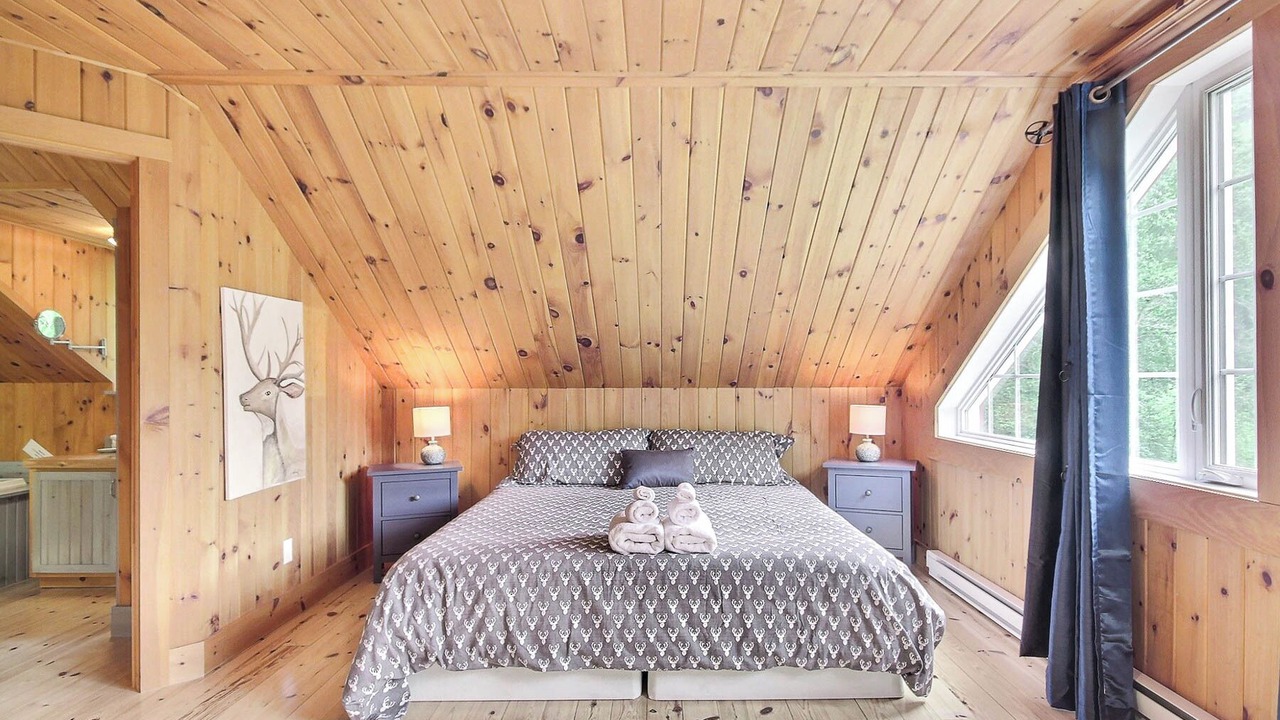Photo of Bedroom in Saint-Alexis-des-Monts