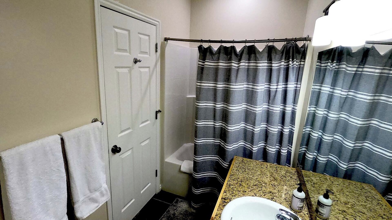 Photo of Bathroom in Eden
