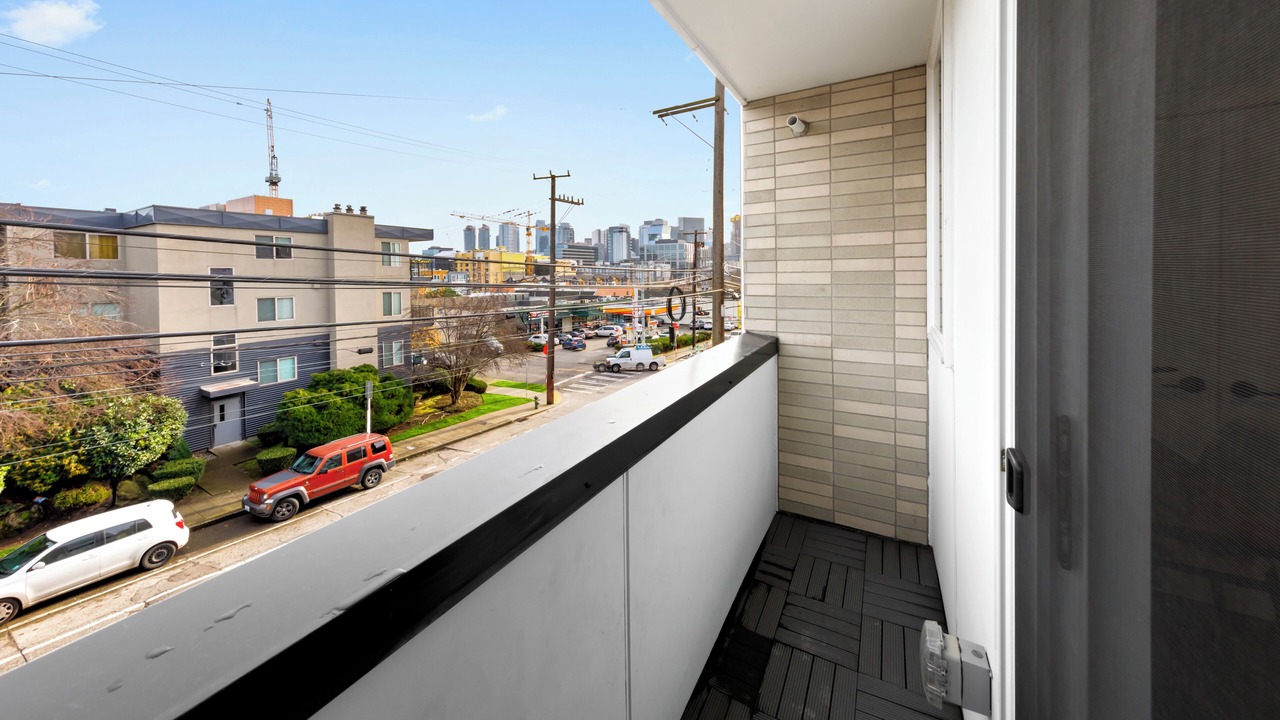Photo of Outdoor in Lower Queen Anne