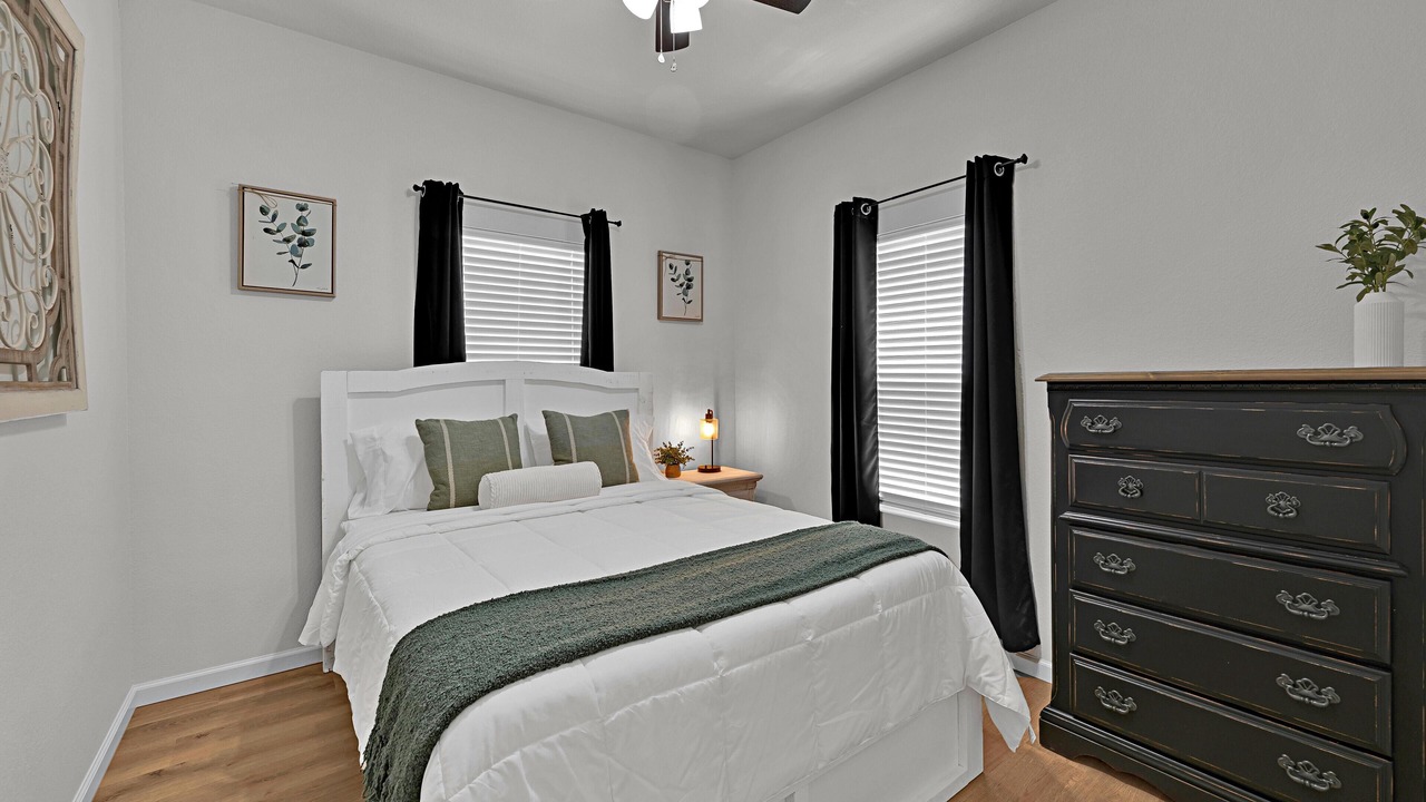 Photo of Bedroom in Brazos