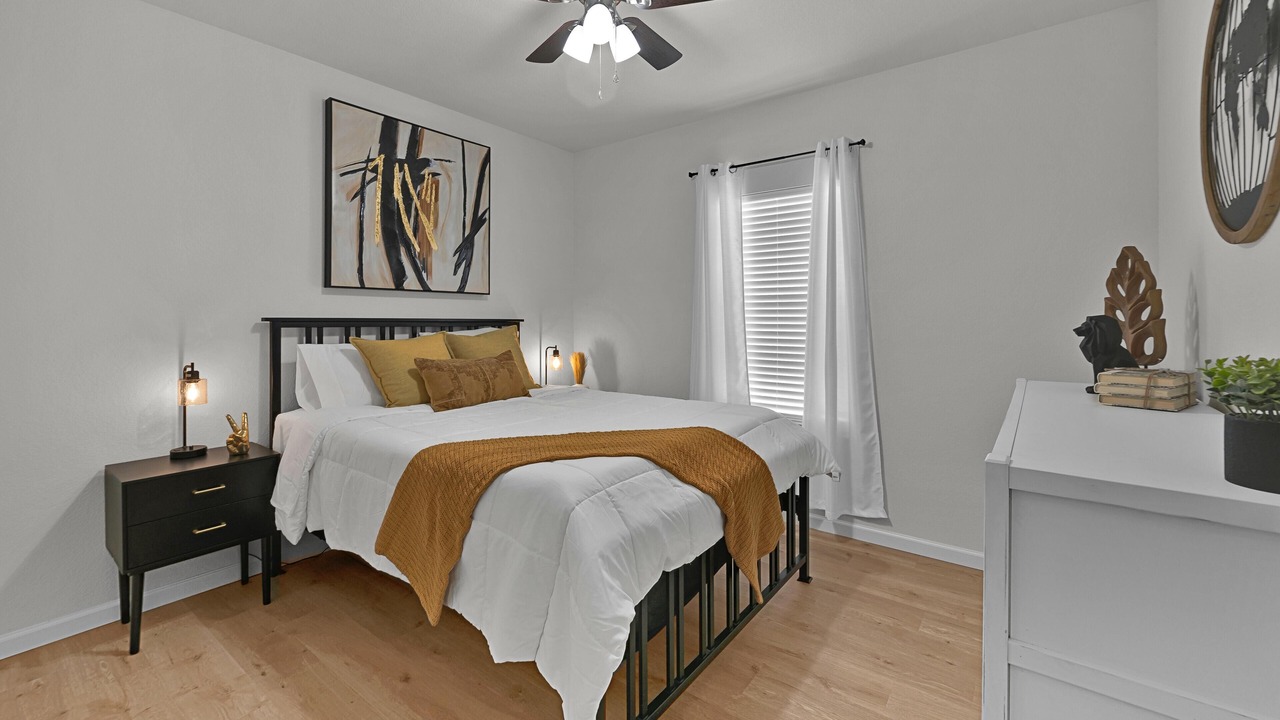 Photo of Bedroom in Brazos