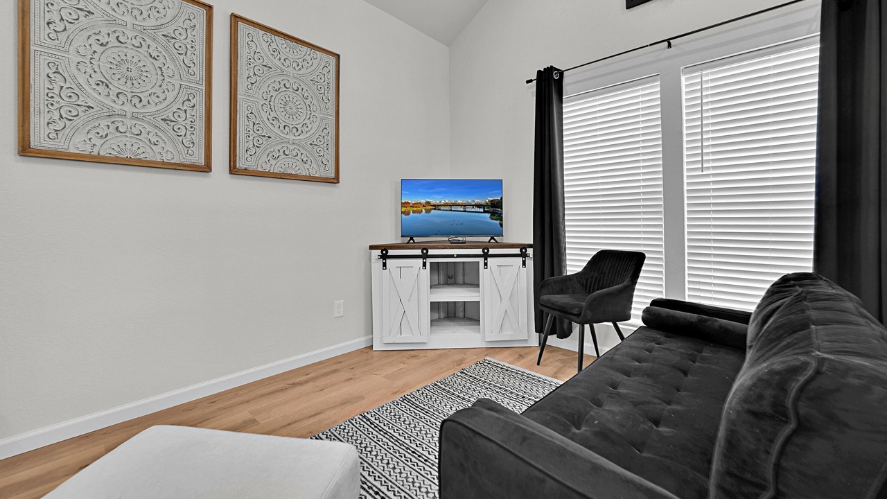 Photo of Livingroom in Brazos