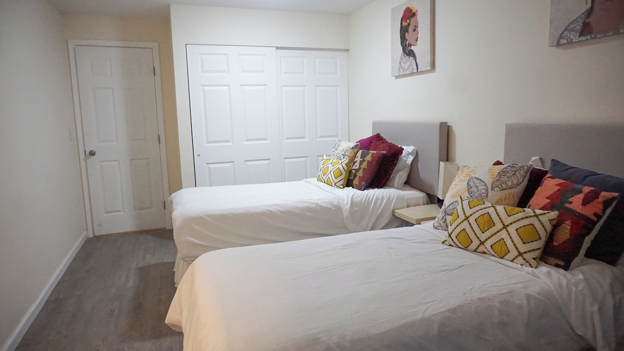 Photo of Bedroom in East Lake Hills