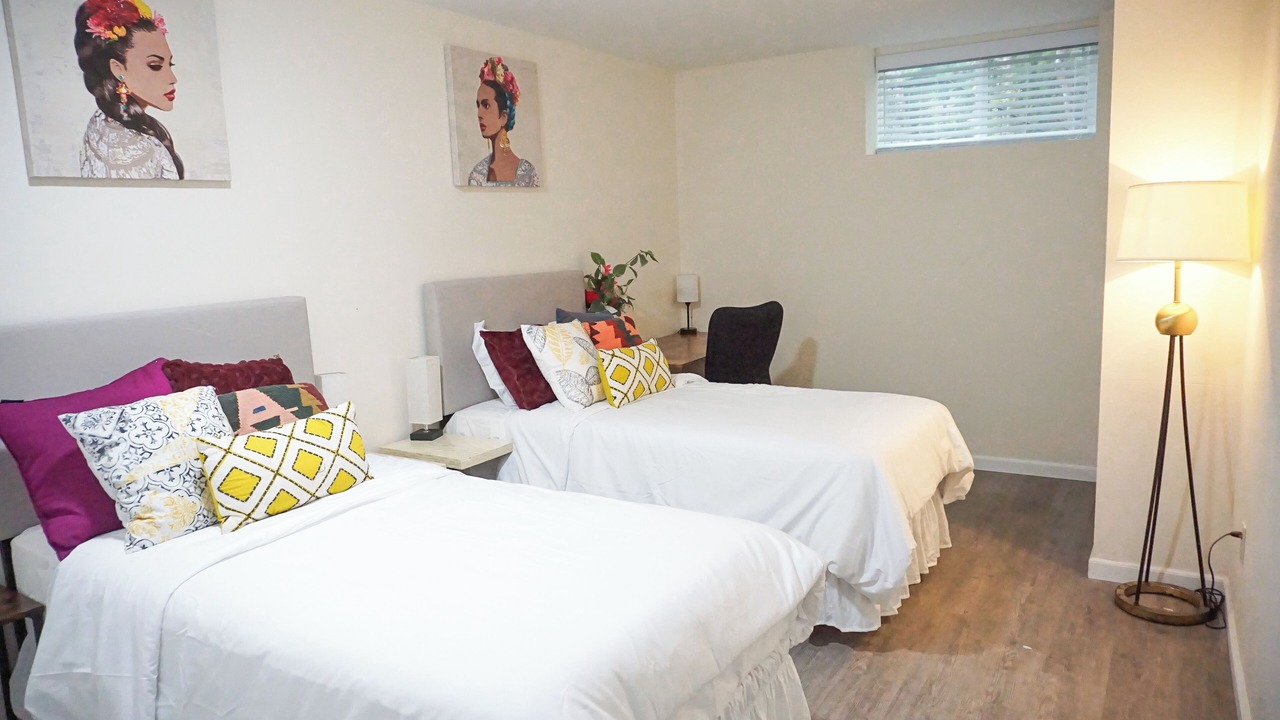 Photo of Bedroom in East Lake Hills