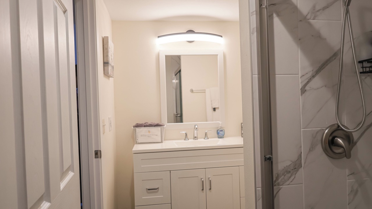 Photo of Bathroom in East Lake Hills