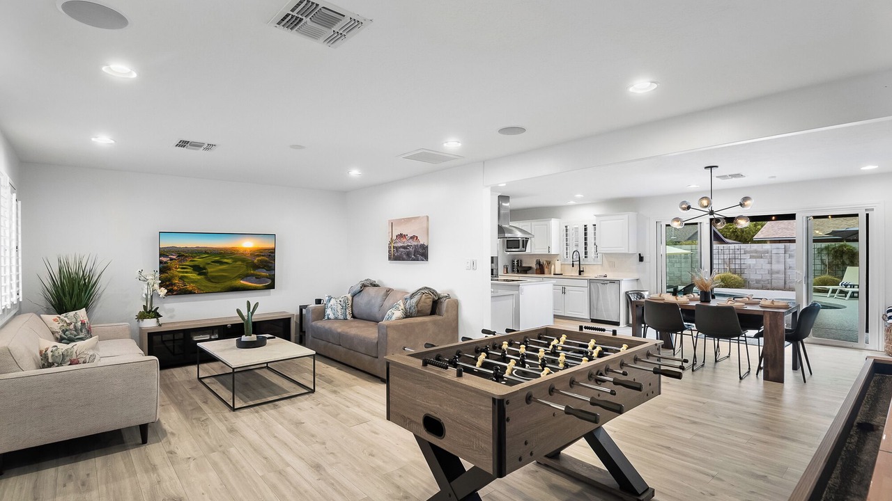 Photo of Livingroom in Scottsdale Country Acres