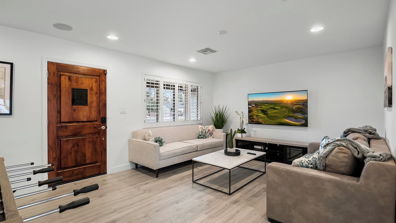 Photo of Livingroom in Scottsdale Country Acres