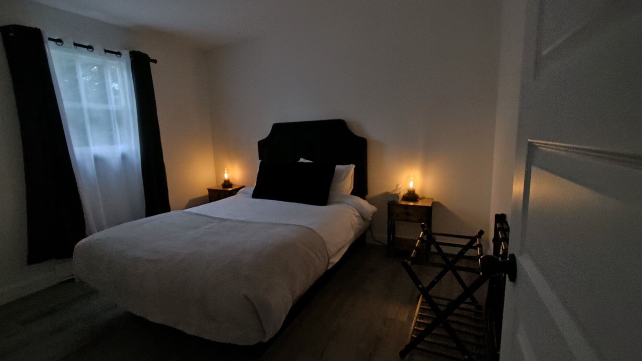 Photo of Bedroom in Saint-Gabriel-de-Valcartier