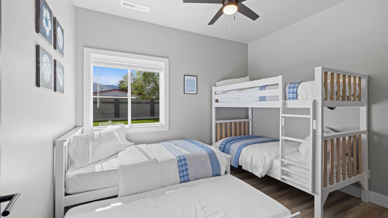 Photo of Bedroom in Desert Aire