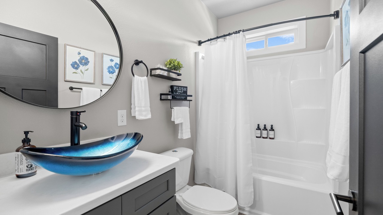 Photo of Bathroom in Desert Aire