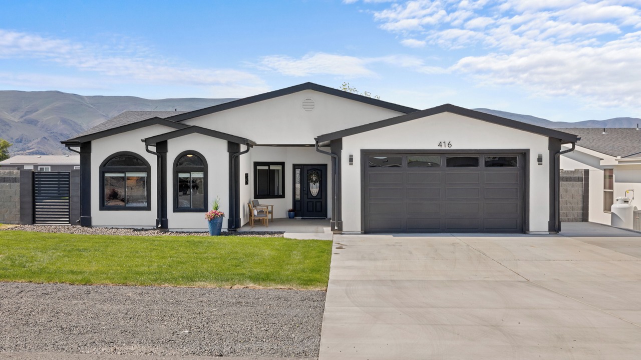 Photo of Outdoor in Desert Aire