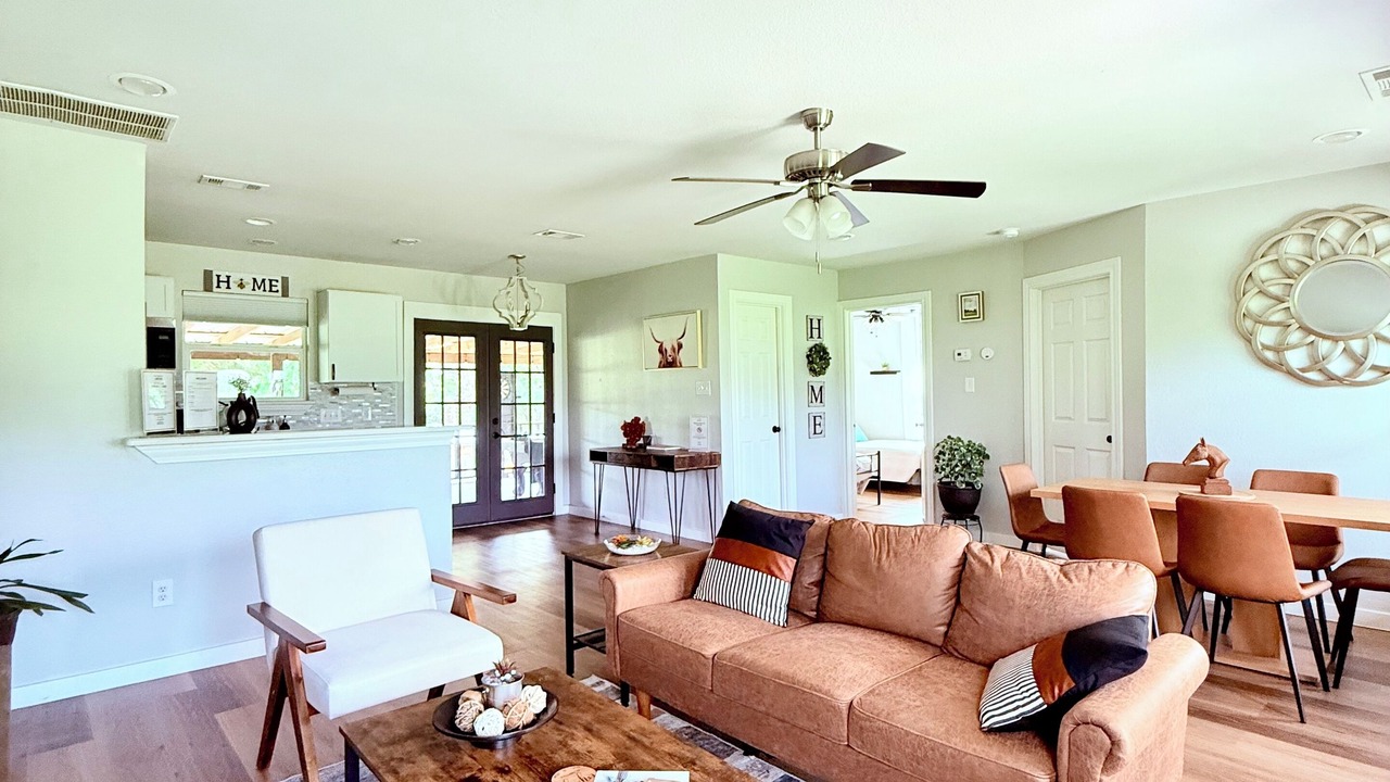 Photo of Livingroom in McKinney