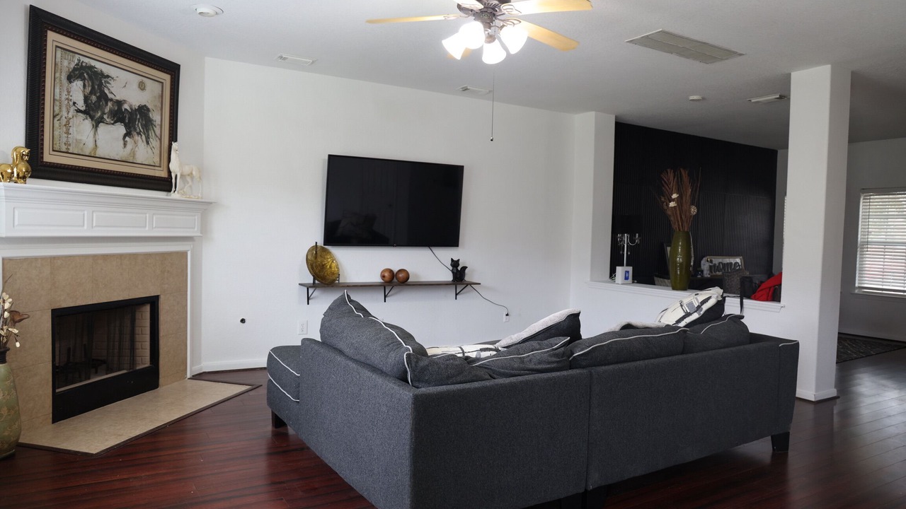 Photo of Livingroom in Houston
