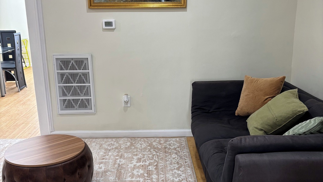 Photo of Livingroom in Irvington