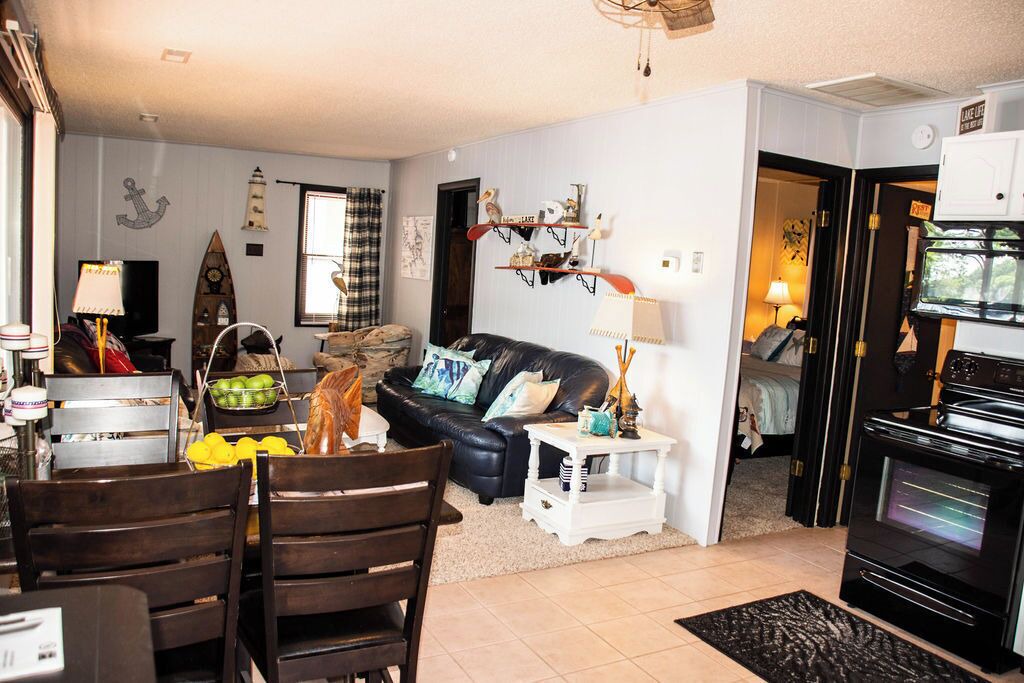 Photo of Livingroom in Rocky Mount