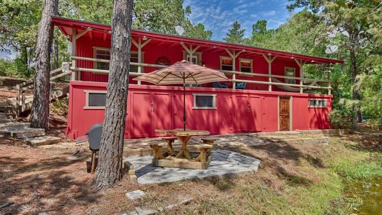 Photo of Outdoor in La Grange