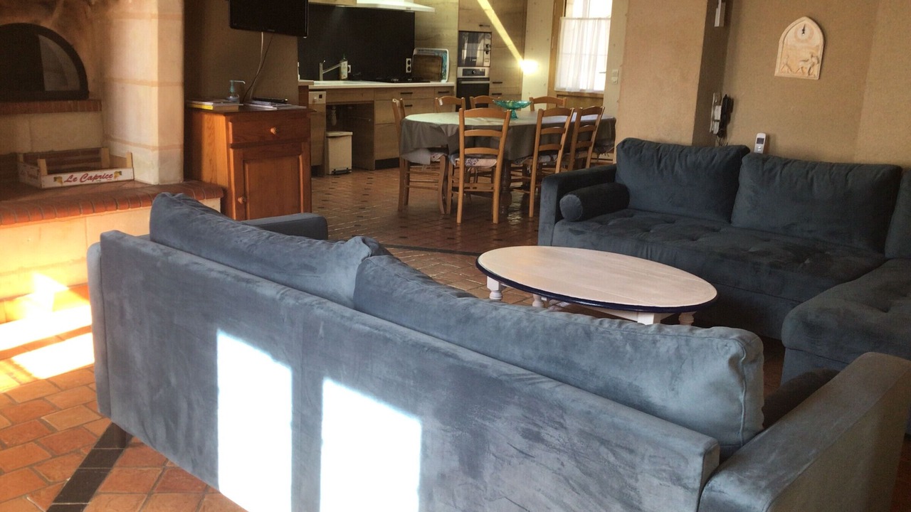 Photo of Livingroom in Echemire