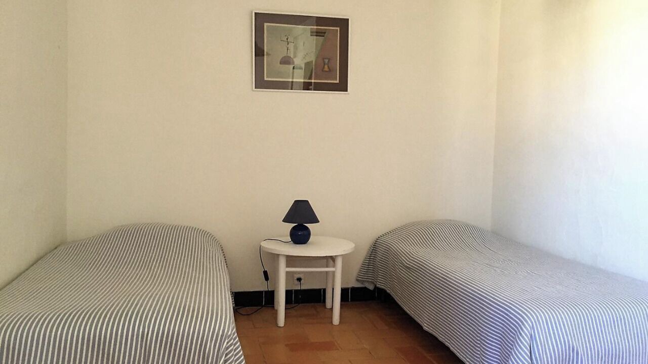 Photo of Bedroom in Thezan-des-Corbieres