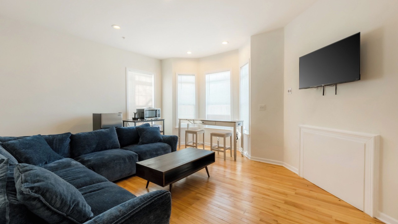 Photo of Livingroom in Oxon Hill