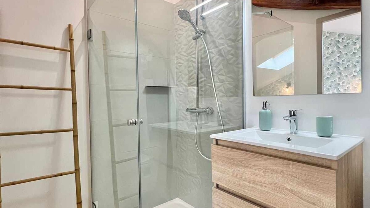 Photo of Bathroom in Haroue