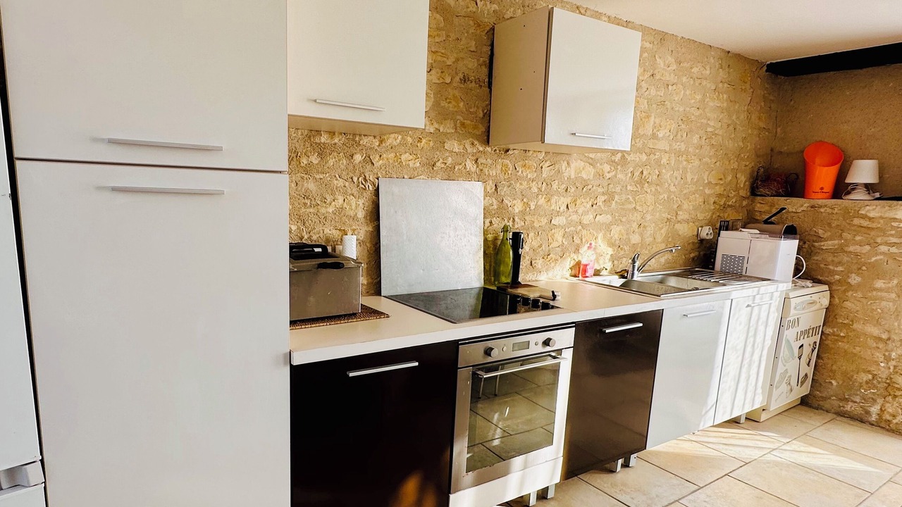 Photo of Kitchen in Neuville-de-Poitou