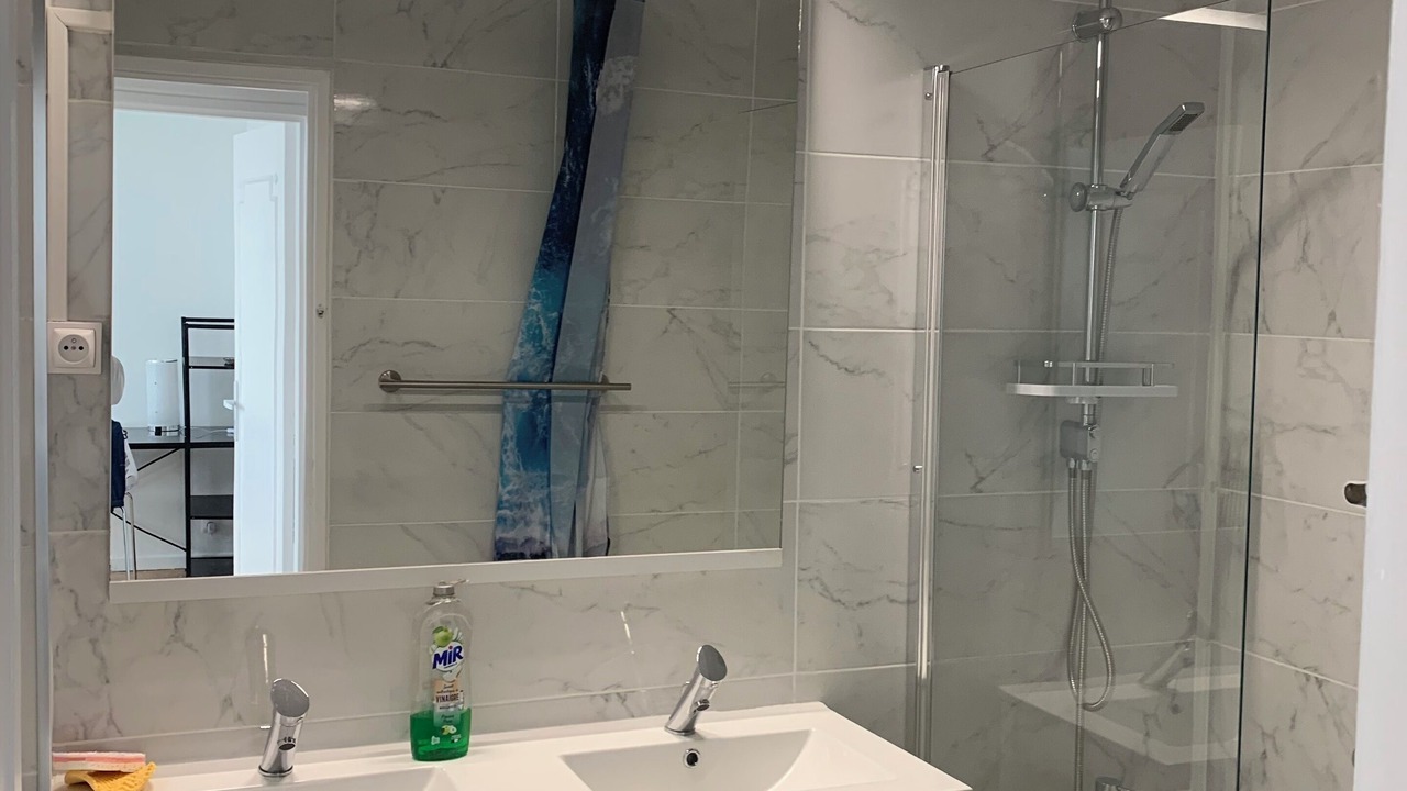 Photo of Bathroom in Clos des Roses