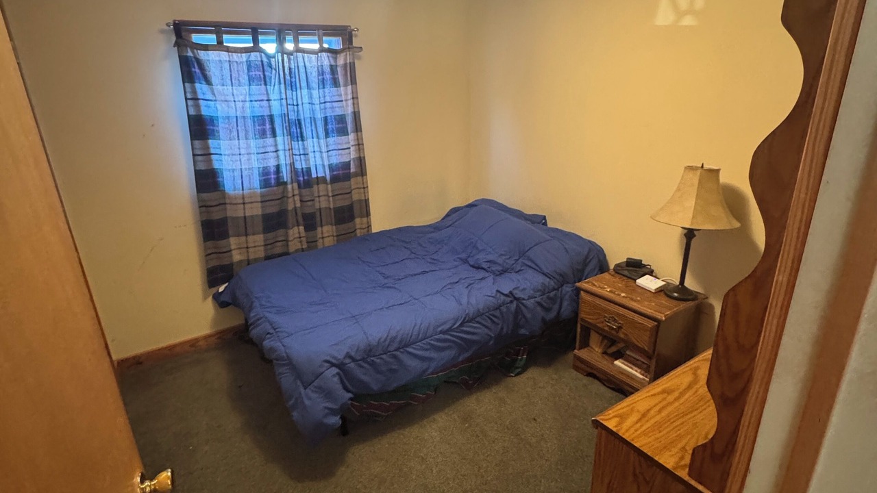 Photo of Bedroom in Elk County