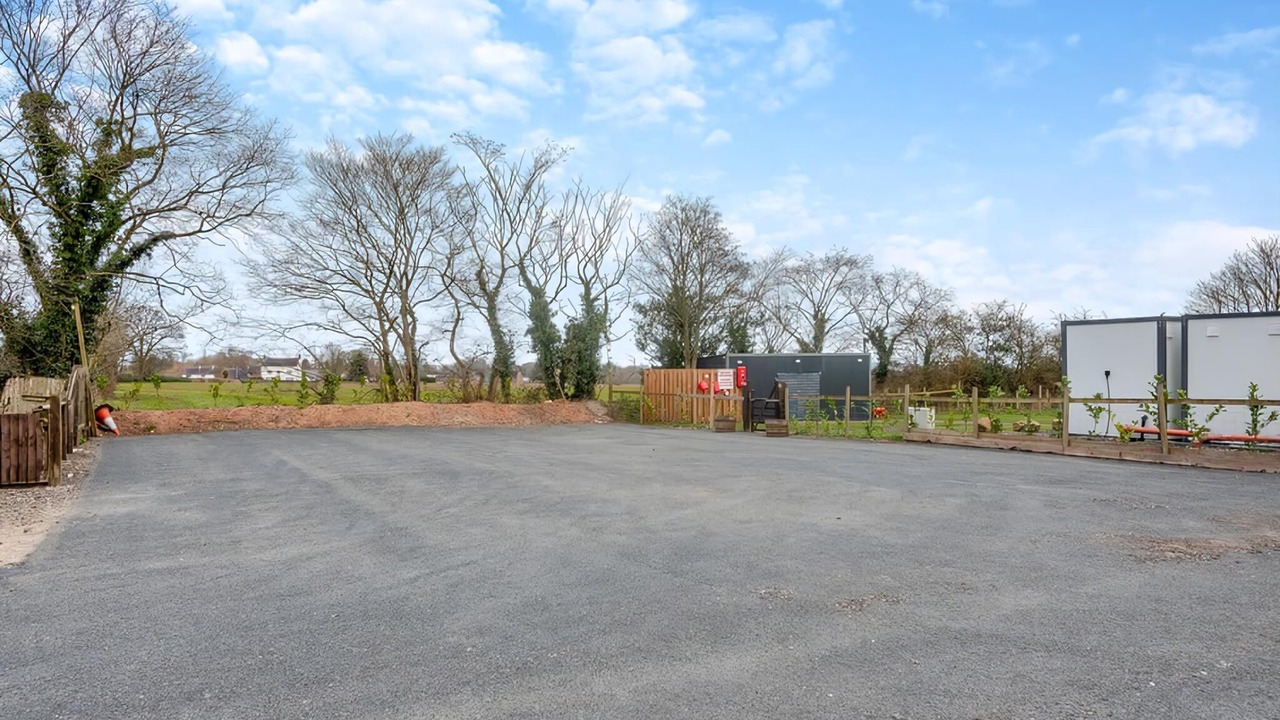 Photo of Others in Newbold Coleorton