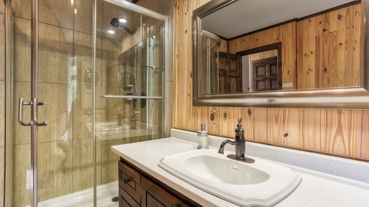 Photo of Bathroom in Mauricie