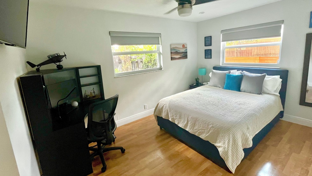 Photo of Bedroom in Deerfield Beach