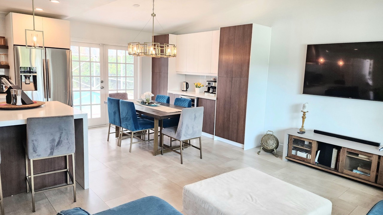 Photo of Livingroom in Deerfield Beach