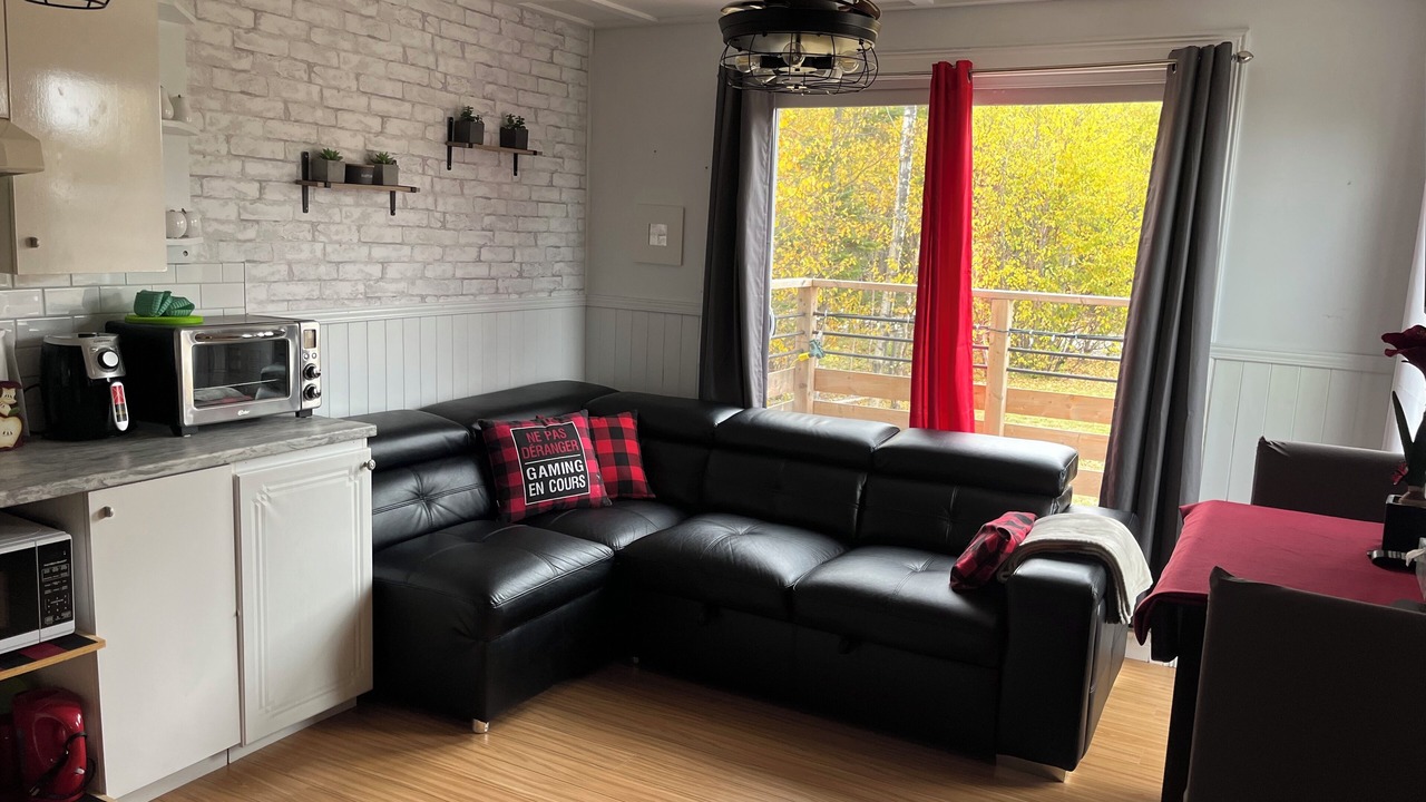 Photo of Livingroom in Clarke City