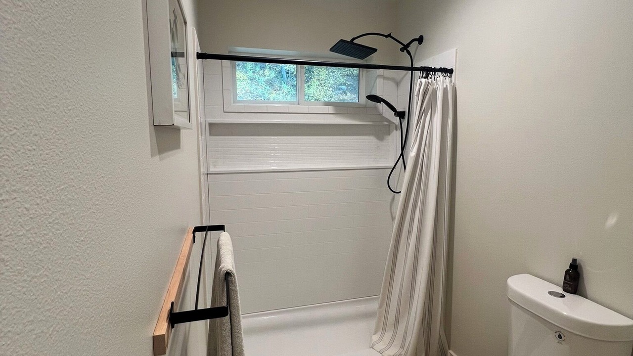 Photo of Bathroom in Husum