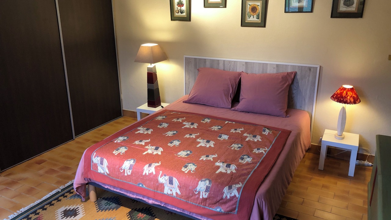 Photo of Bedroom in Savonnieres