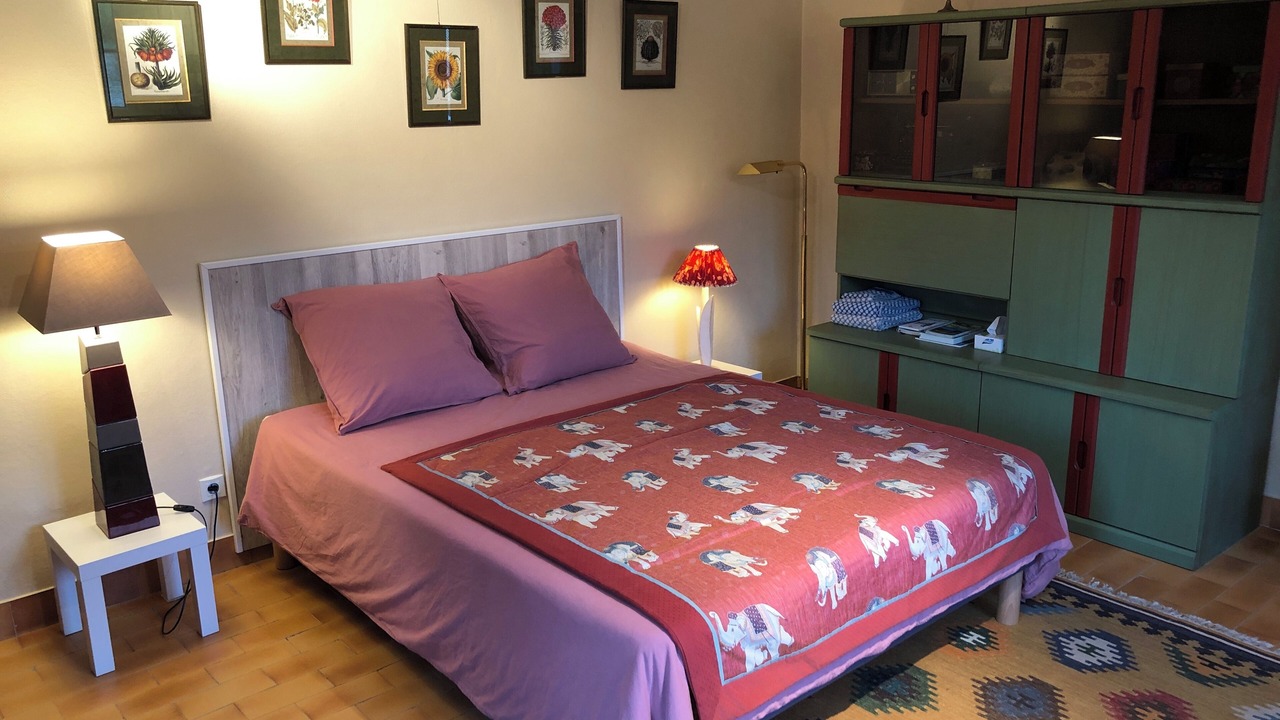 Photo of Bedroom in Savonnieres