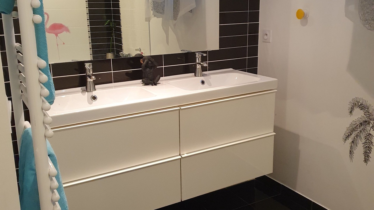 Photo of Bathroom in Romille