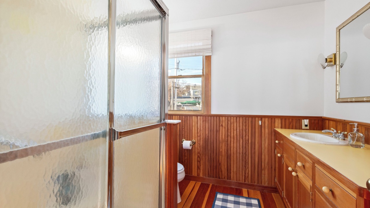 Photo of Bathroom in Greenbush