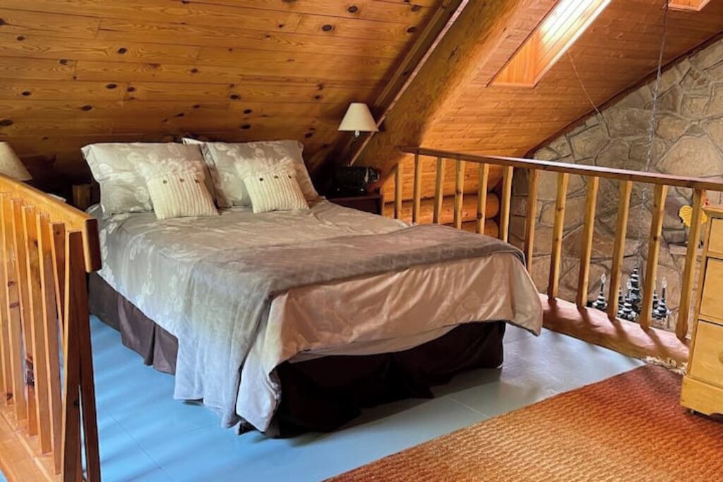 Photo of Bedroom in Mandeville