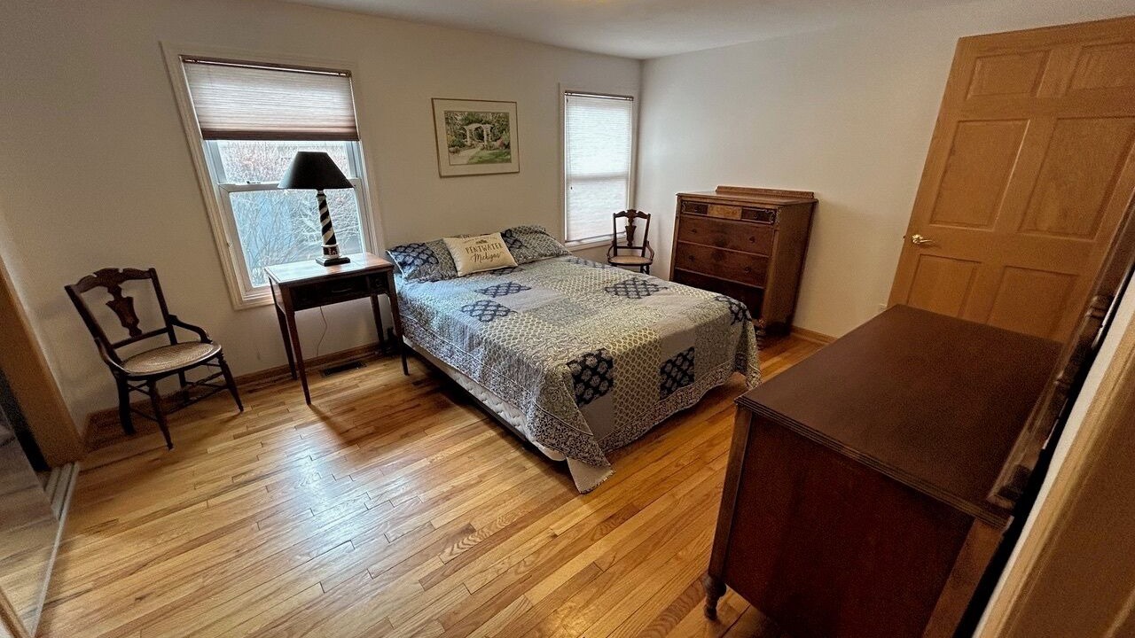 Photo of Bedroom in Pentwater